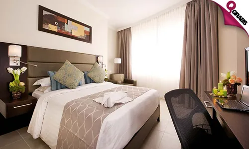 Executive Room Staycation for TWO with Breakfast, Lunch, OR Dinner Buffet at The Royal Riviera Hotel!